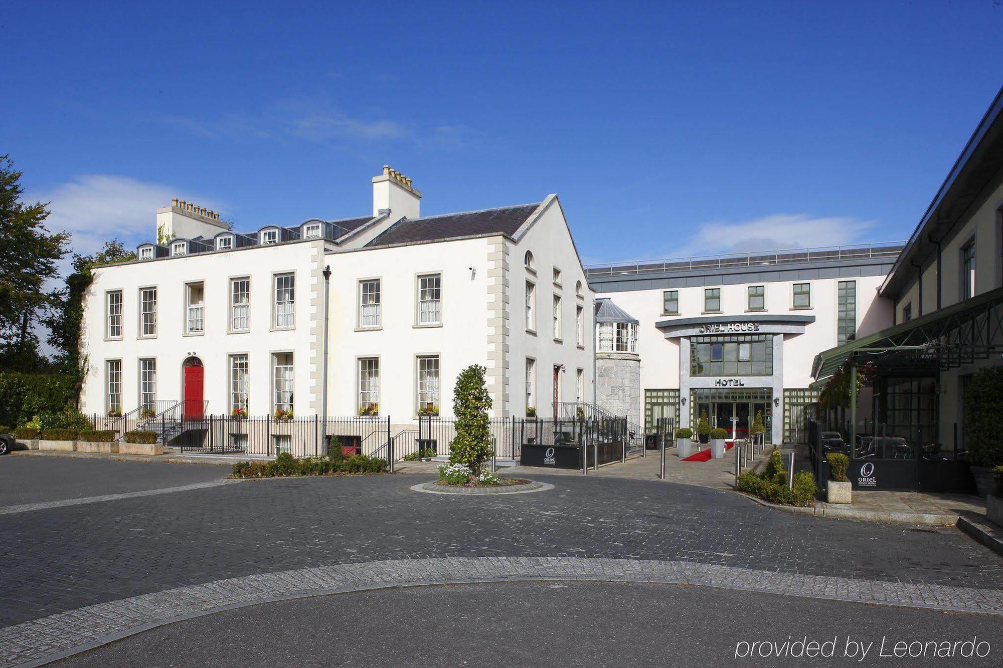 Oriel House Hotel 4*