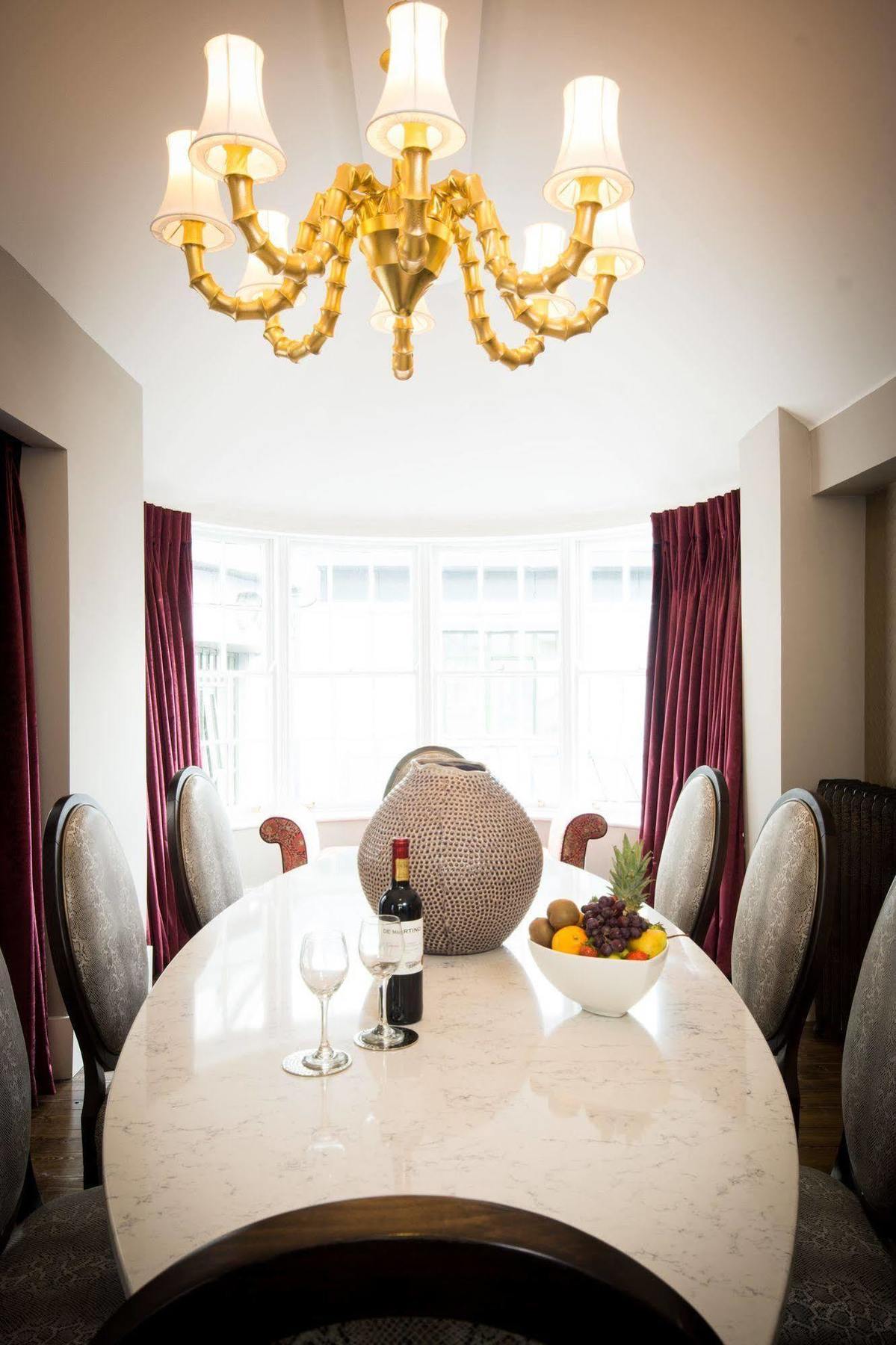 Hotel Oriel House